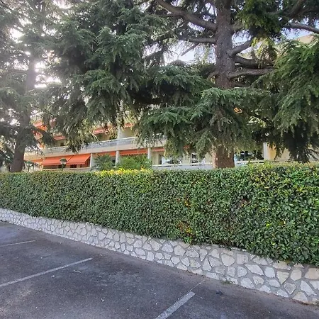 Cagnes/mer Hippodrome - Terrasse 20m² Proche Mer شقة *